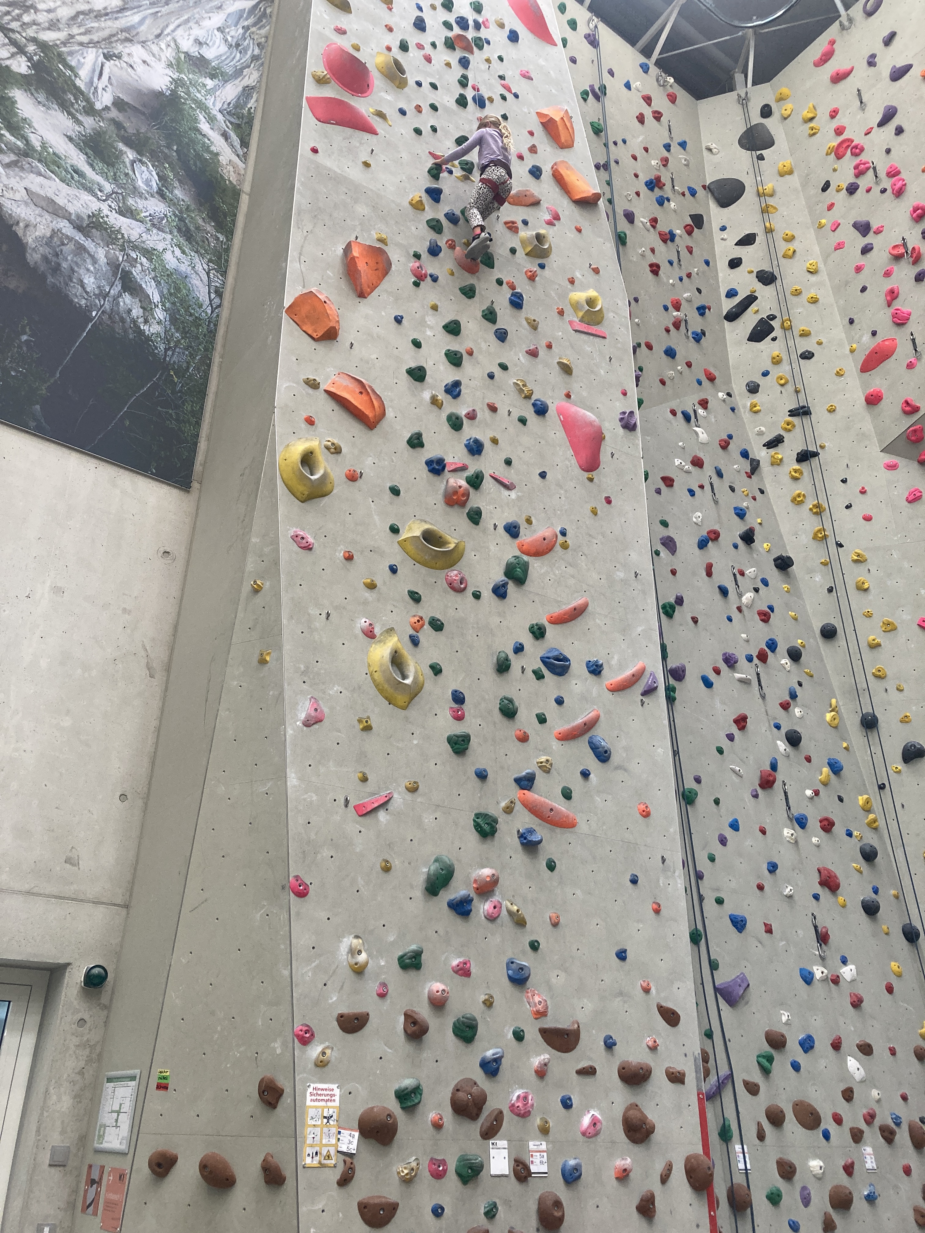 10 meter indoor walls.